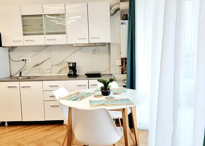 Black & White - Endless Summer Mamaia Nord Năvodari