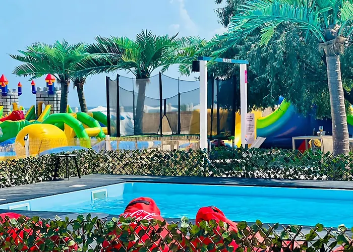 Apartment Black & White - Endless Summer Mamaia Nord Navodari